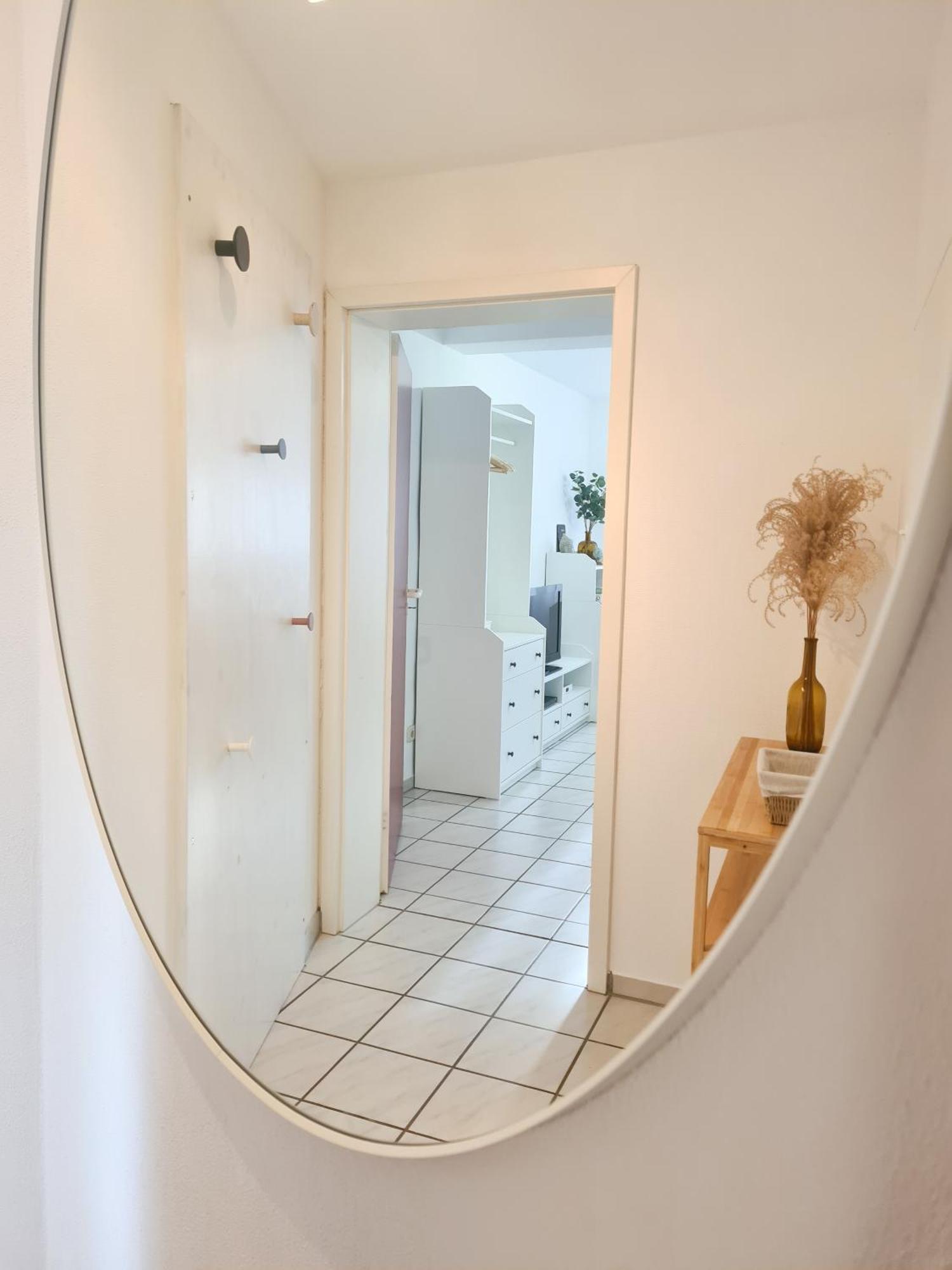 Ferienwohnung Rote Tuer - Landleben Pur! Kirchhain Bagian luar foto