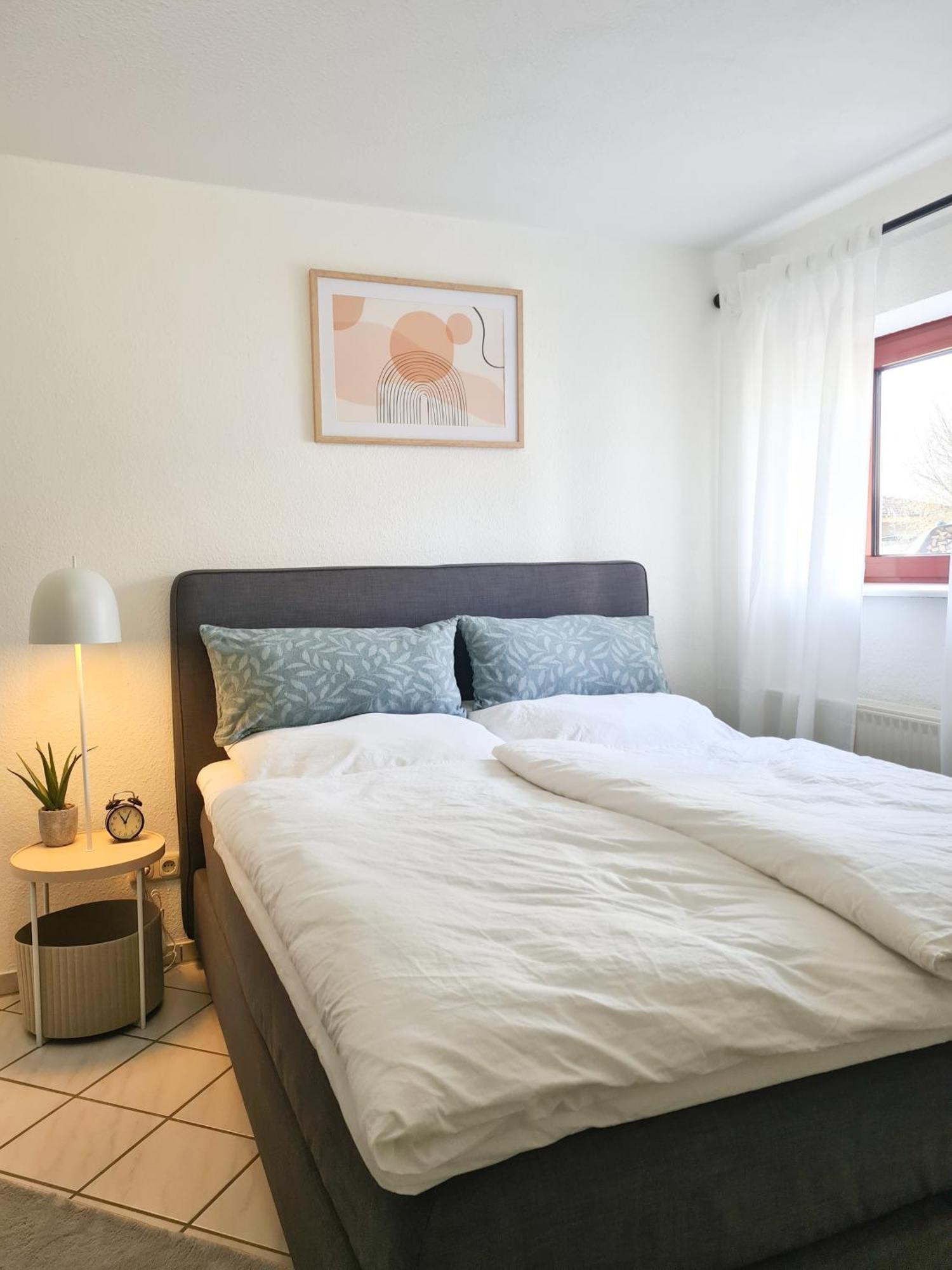 Ferienwohnung Rote Tuer - Landleben Pur! Kirchhain Bagian luar foto